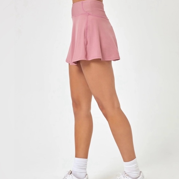 L*Space Active Riggs Skort, Small, Rose - Picture 4 of 5
